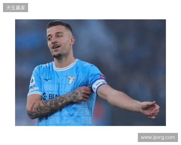 莫雷托:莱奥已就闹脾气向米兰全队道歉,他今夏仍可能离队 莫雷托:莱奥已就闹脾气向米兰全队道歉,他今夏仍可能离队